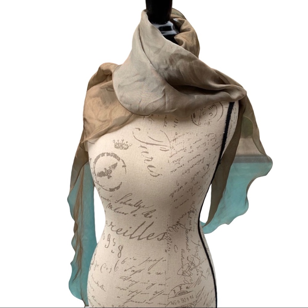 Lauren Ralph Lauren taupe scarf